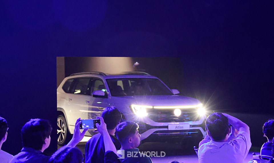 신형 아틀라스가 처음으로 국내에 선보이고 있다. 사진=손진석 기자