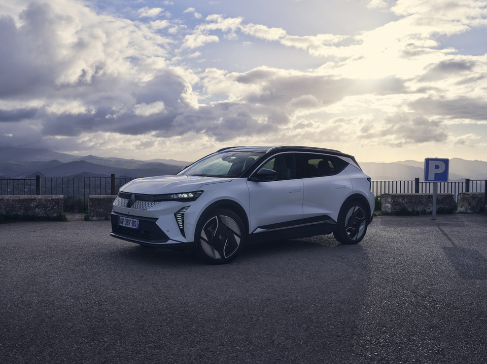 르노 세닉 E-Tech 100% 일렉트릭. 사진=르노코리아