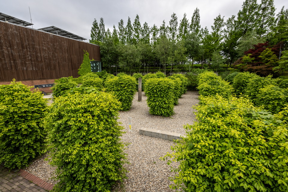 선유도 사진 촬영 명소인 녹색기둥. 사진=서울관광재단