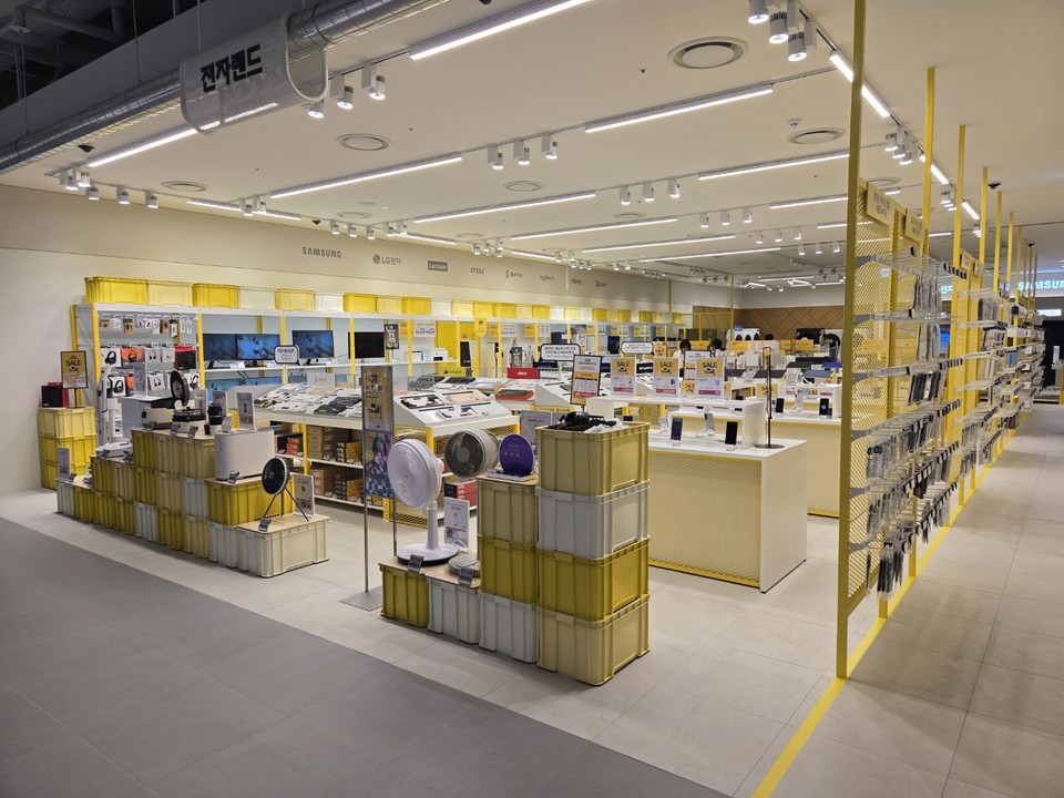 충북 청주에 새로 오픈한 ‘전자랜드 커넥트현대 청주점’. 사진=전자랜드