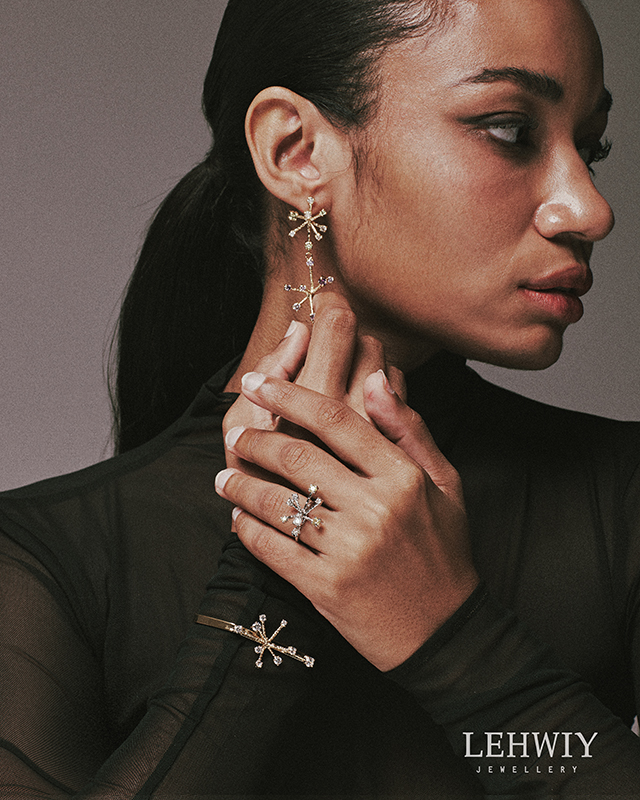 휘게 라이프 주얼리 브랜드 ‘르휘(LEHWIY)’가 시그니처 컬렉션인 Firework(불꽃놀이)의 전 라인을 한자리에 선보이는 팝업스토어를 7월 2일부터 8일까지 서울 종로구 스페이스42에서 오픈한다고 밝혔다. 사진=르휘