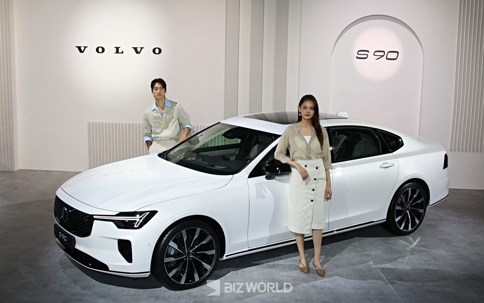 신형 S90. 사진=손진석 기자