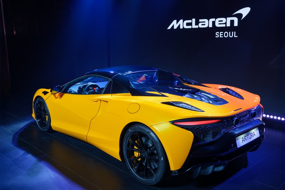 맥라렌 아투라 스파이더. 사진=맥라렌 서울