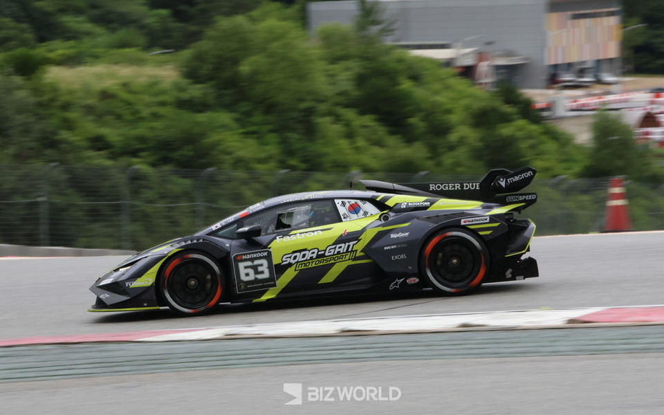 이창우(63번)이 레이스 1 예선에서 폴포지션을 차지했다. 인제=손진석 기자