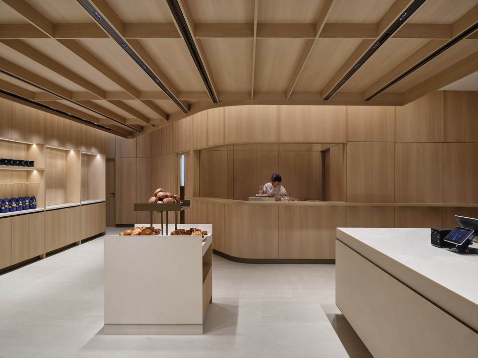 캐나다 인테리어 디자인상 ' 베스트 오브 캐나다 어워즈'에서 수상한 파리바게뜨 캐나다 블루어 스트리트점 사진=귀도 코스탄티노 스튜디오(Guido Costantino Studio), 라일리 스넬링(Riley Snelling)