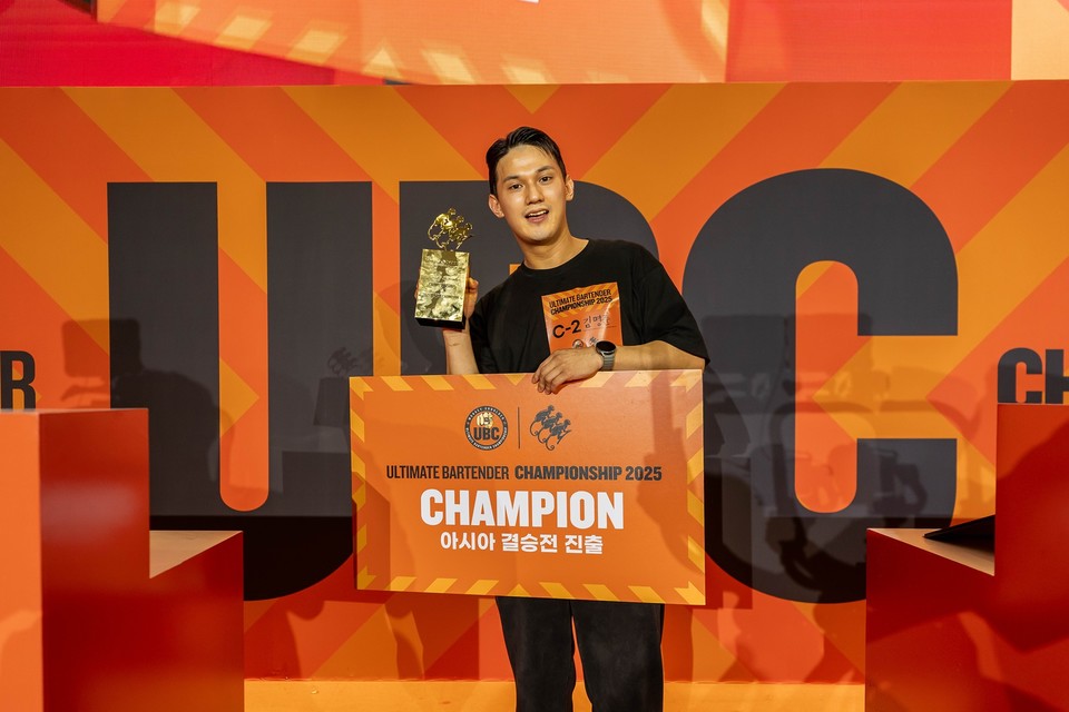 UBC 2025 우승자 김명준 바텐더. 사진=윌리엄그랜트앤선즈코리아