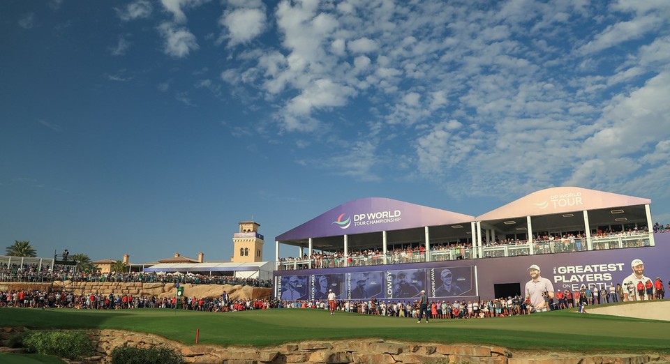롯데관광개발이 유럽 최정예 골퍼들의 시즌 피날레 무대인 ‘DP 월드 투어 챔피언십’을 직관하고 챔피언십 장소인 주메이라 골프클럽에서 라운딩까지 즐길 수 있는 두바이 골프 투어 패키지를 출시했다. 사진=롯데관광개발