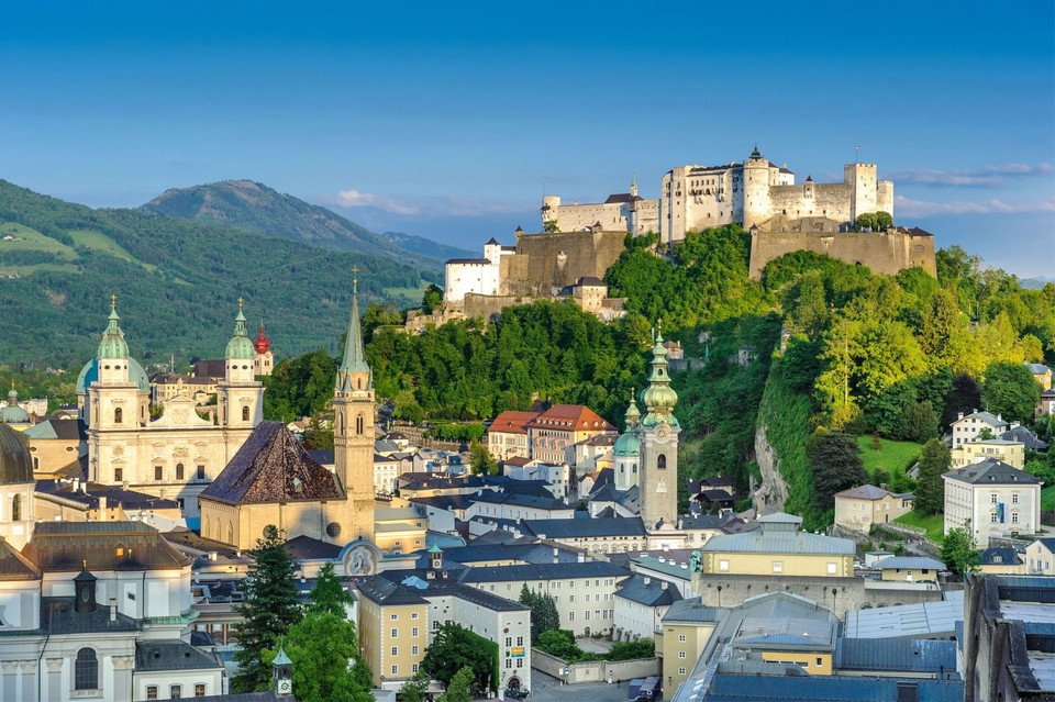 호엔잘츠부르크 성과 잘츠부크르 도심 풍경. 사진=Tourismus Salzburg GmbH