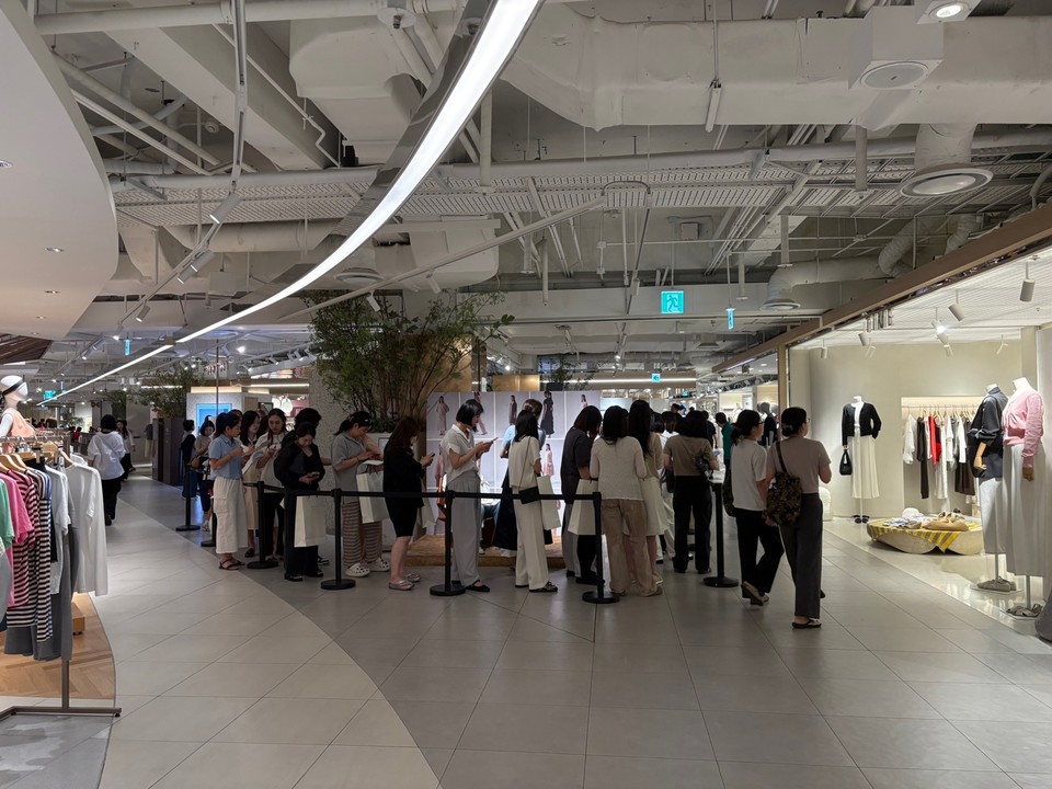 여성복 브랜드 ‘마이림(MYLIM)’이 현대백화점 압구정점과 판교점에서 진행한 첫 시즌 팝업스토어를 성황리에 마무리했다고 7일 밝혔다. 사진=마이림