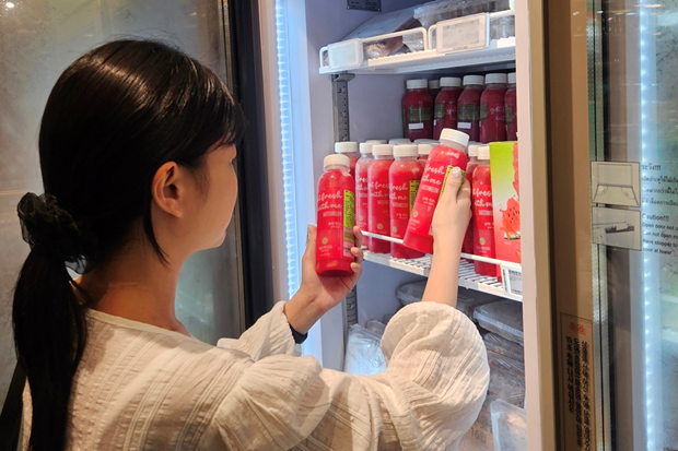 킴스클럽에서 판매중인 냉동 수박주스. 사진=이랜드