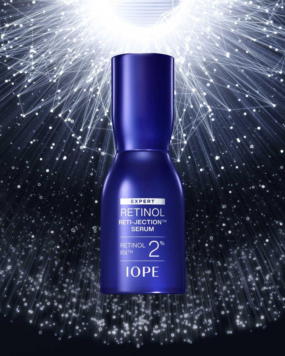 눈에 보이는 피부 변화를 선사하는 고효능 스킨케어 브랜드 ‘아이오페’가 '레티놀 레티젝션 세럼’을 출시했다고 25일 밝혔다. 사진=아이오페