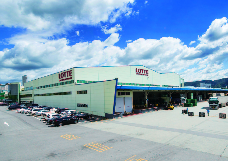 롯데칠성음료 안성공장 전경. 사진=롯데칠성음료