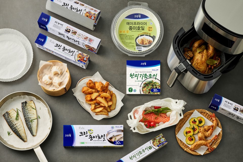 생활용품 전문기업 ‘크린랩’ 측은 알루미늄 호일을 비롯한 다양한 호일 제품군을 선보이며 소비자들에게 안전하고 위생적인 사용법을 제안하고 나섰다. 사진=크린랩