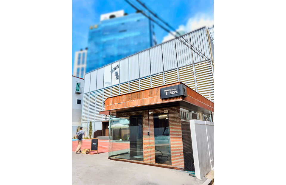 T팩토리 성수 전경. 사진=SK텔레콤