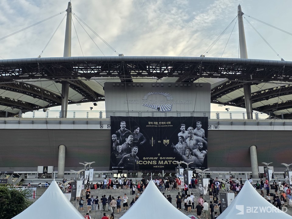 지난 14일 아이콘매치가 열린 서울 월드컵경기장 전경. 사진=이효정 기자