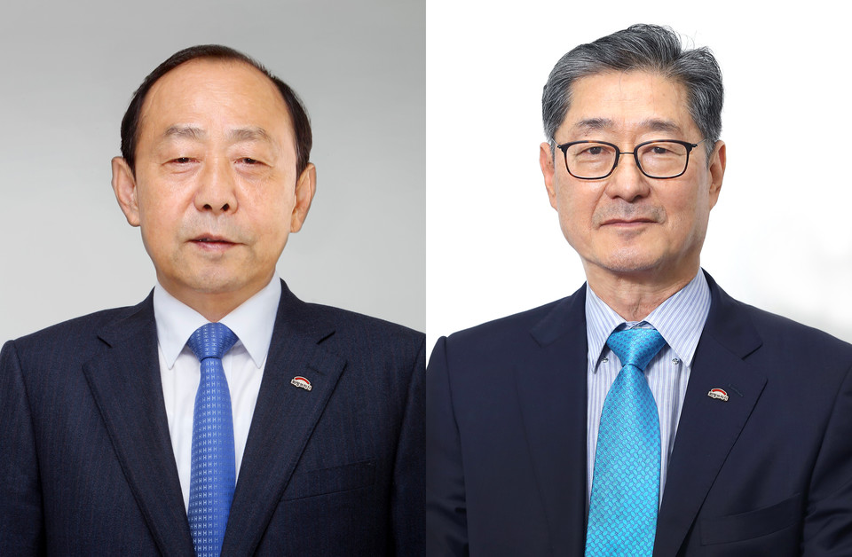 전국재해구호협회 고문으로 추대된 제10대 최학래 회장(왼쪽)과 제11대 송필호 회장 사진=희망브리지