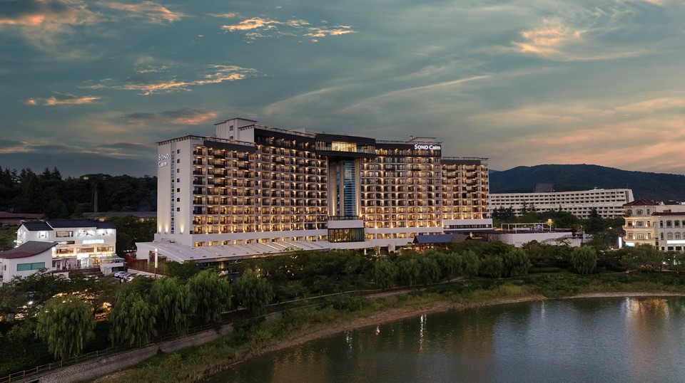 소노캄 경주 야간 전경. 사진=대명소노그룹 소노인터내셔널
