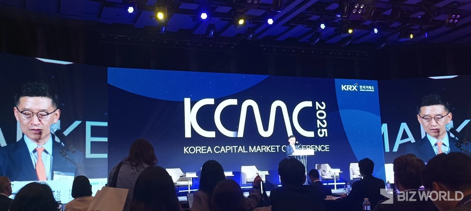 김미섭 미래에셋증권 대표(부회장)은 기조연설에서 국내 자본시장 도약을 위해 미국처럼 거래시간을 대폭 확대해야 한다고 강조했다. 사진=박제성 기자