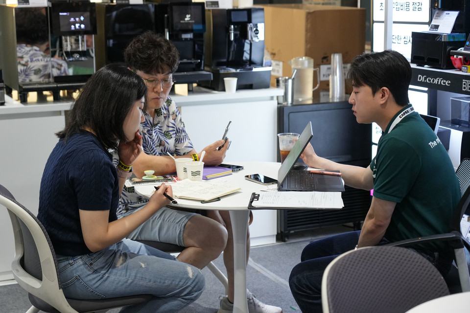 프랜차이즈 창업 플랫폼 ‘마이프차’가 주최하고 박람회 전문기업 미래전람이 주관하는 ‘2025 마이프차 창업박람회’가 오는 11월 5일부터 8일까지 경기도 일산 킨텍스에서 열린다고 밝혔다. 사진=마이프차