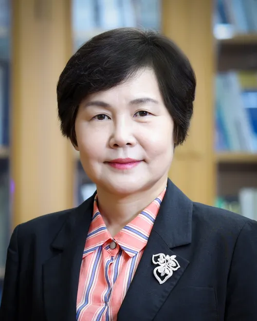 박정화 롯데지주 컴플라이언스위원장. 사진=롯데지주