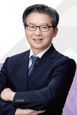 홍진태 충북대학교 약학대학 교수. 사진=한독