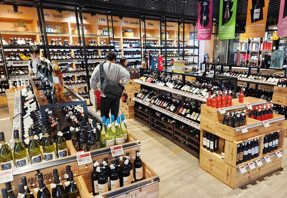 롯데마트 월드타워점 주류매장 전경. 사진=롯데마트