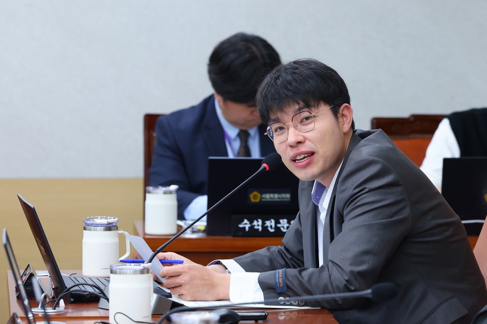 임규호 서울시의원이 행정사무감사에서 질문을 하고 있다. 사진=서울시의회