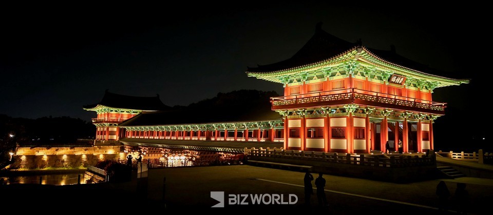 경주 월정교의 야경. 사진=손진석 기자