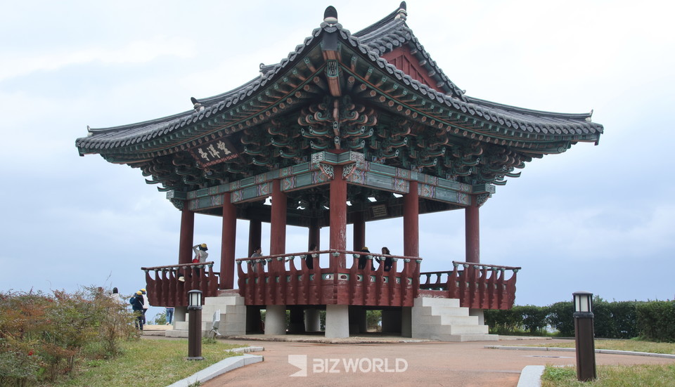 관동팔경 중 하나인 망양정. 사진=손진석 기자