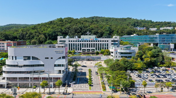 구리시가 오는 26일 이륜차 불법행위에 대한 합동단속을 실시한다고 밝혔다.  사진=구리시