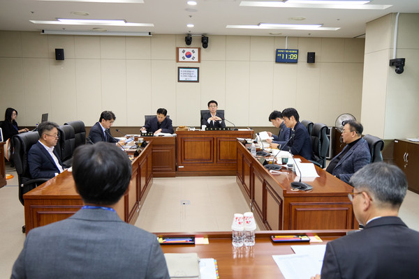 용인특례시의회 도시건설위원회   사진=용인시의회 