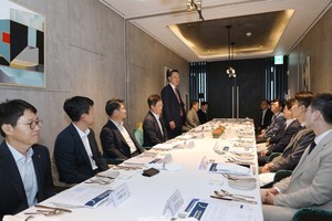 NH투자증권, 운용·자문사 CEO 초청 오찬 행사 개최 - 뉴스 썸네일 이미지